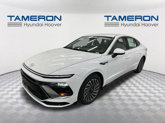 New 2025 Hyundai Sonata SEL image 1