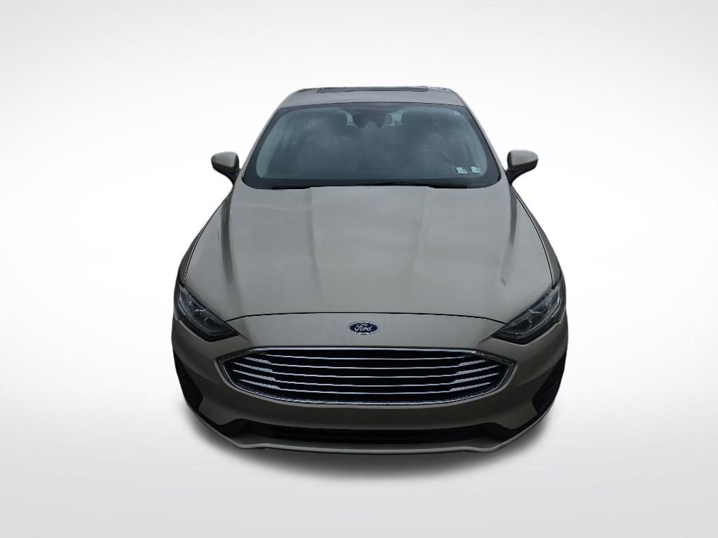 Used 2019 Ford Fusion SE FWD image 2