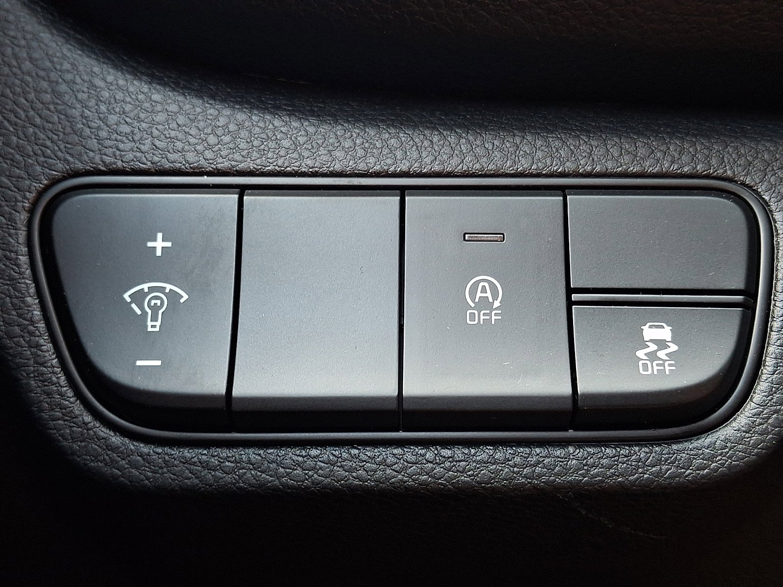 New 2026 Kia Seltos LX AWD/4WD image 17
