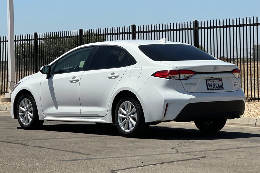Certified 2026 Toyota Corolla LE w/ LE Premium Package FWD image 7