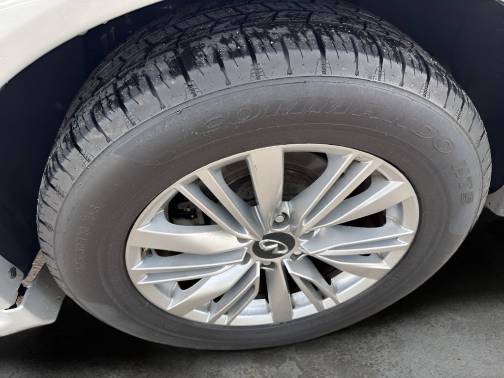 Used 2018 INFINITI QX80 4WD w/ Driver Assistance Package image 5