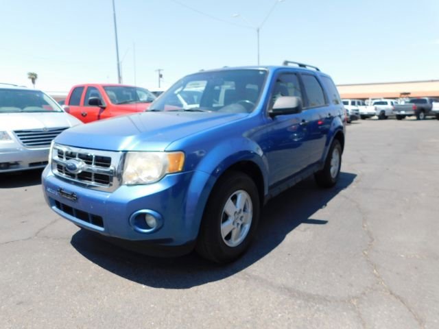 Used 2010 Ford Escape XLT image 3