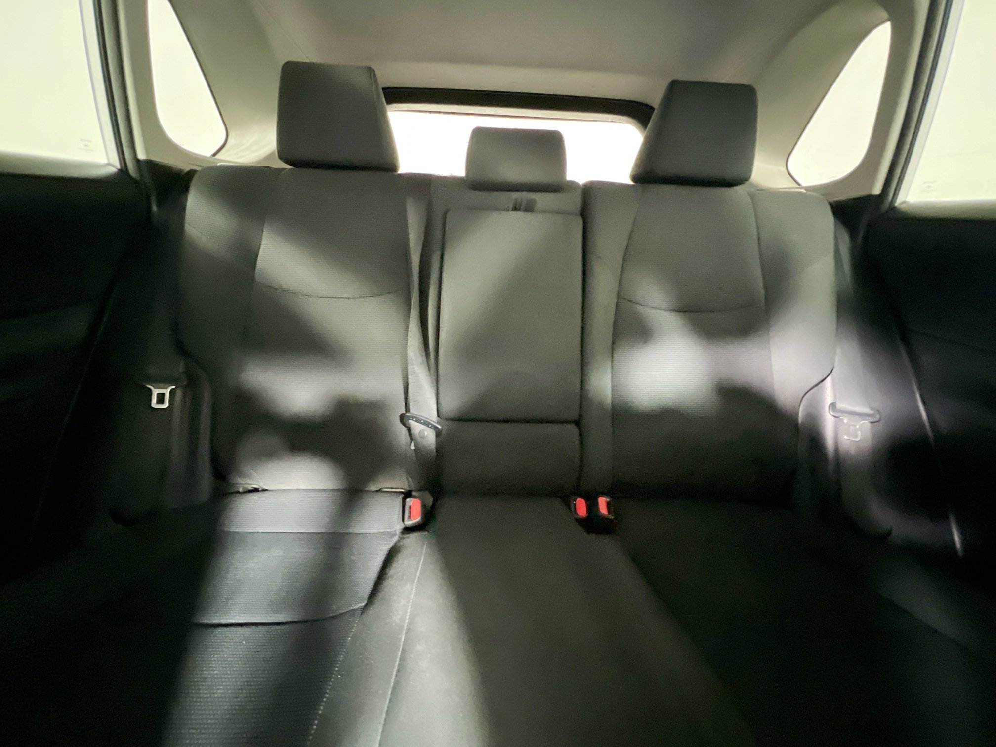 Used 2019 Toyota RAV4 LE image 32