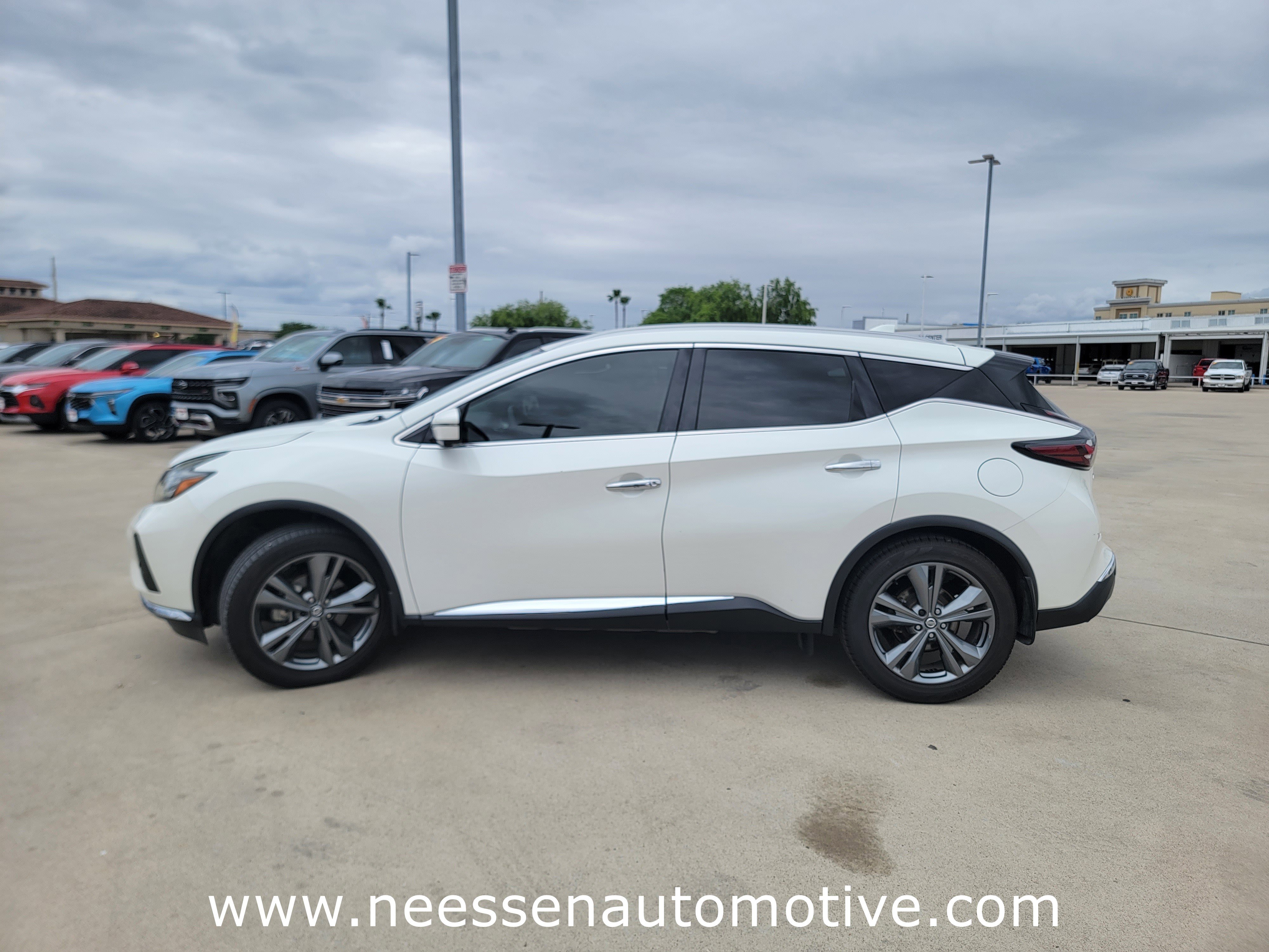 Used 2020 Nissan Murano Platinum w/ Cargo Package image 4