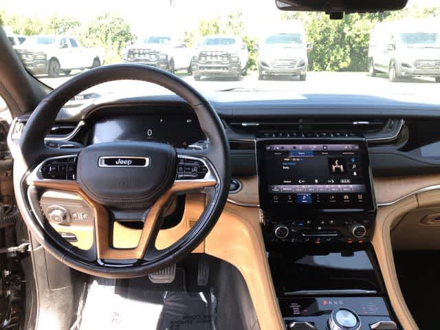 Certified 2022 Jeep Grand Cherokee Summit AWD/4WD image 13