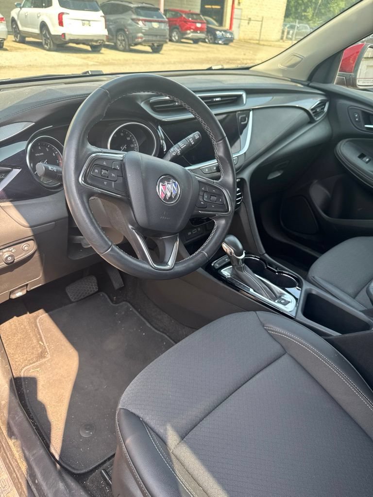 Used 2023 Buick Encore GX Select w/ Safety Package II FWD image 6