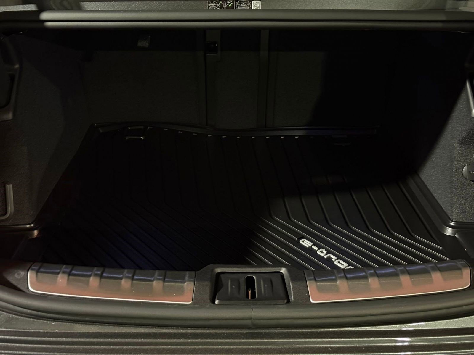 Used 2025 Audi S e-tron GT Prestige w/ Prestige Package image 20