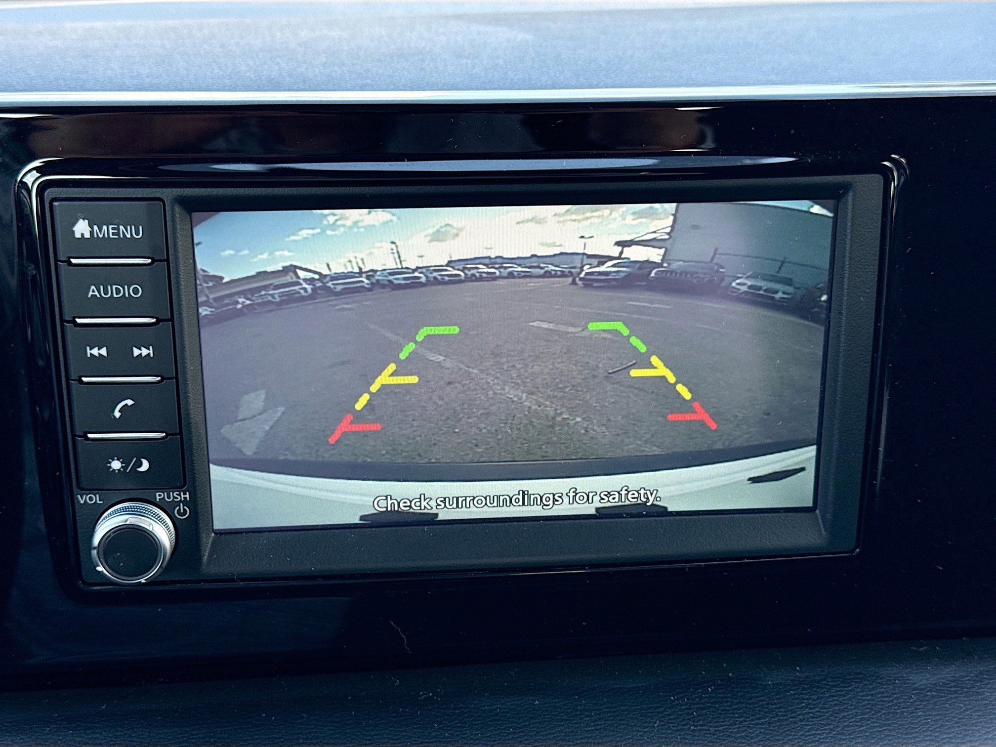 Used 2025 Nissan Kicks S image 31