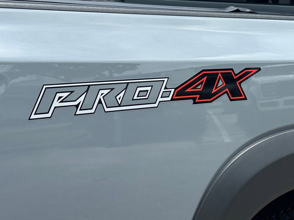 Used 2023 Nissan Frontier PRO-4X w/ Pro-4X Premium Package AWD/4WD image 21