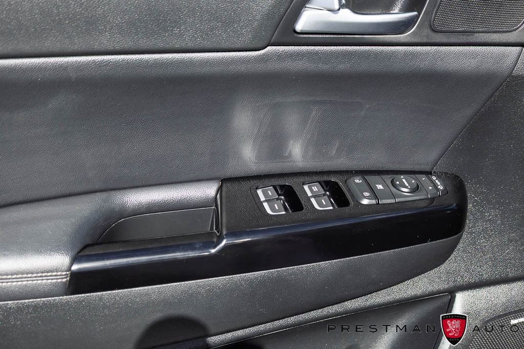 Used 2020 Kia Sportage SX AWD/4WD image 22