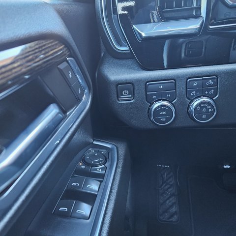 Used 2024 GMC Sierra 2500 SLE w/ SLE Value Package; image 20