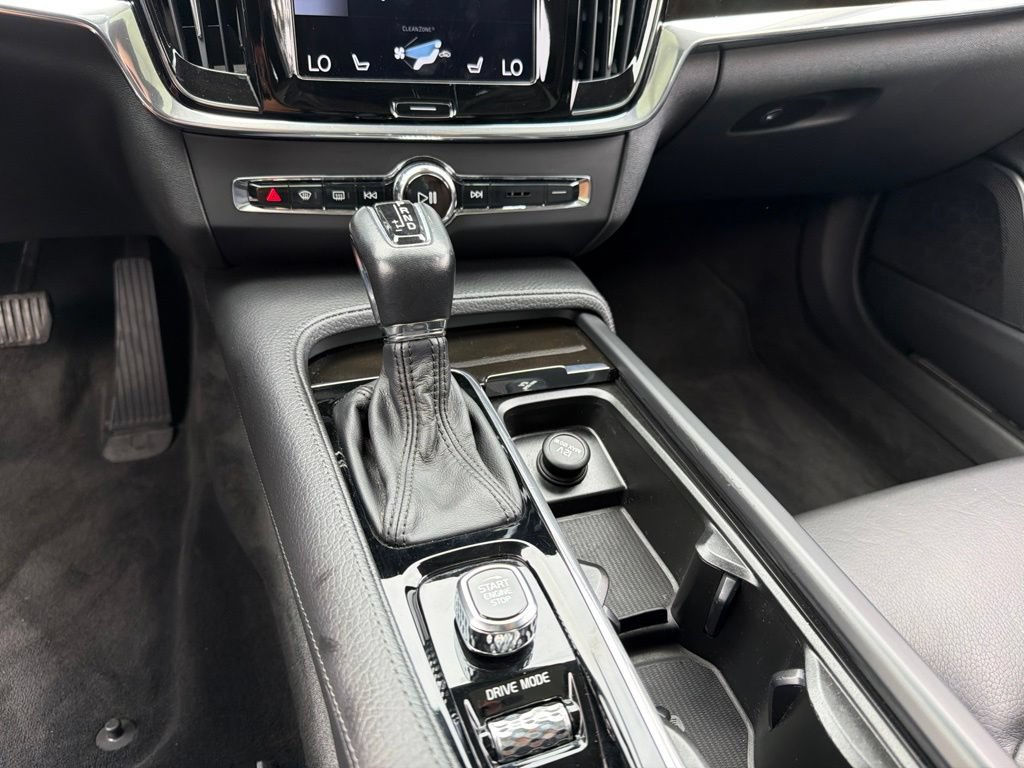 Used 2018 Volvo S90 T5 Momentum w/ Convenience Package AWD/4WD image 14