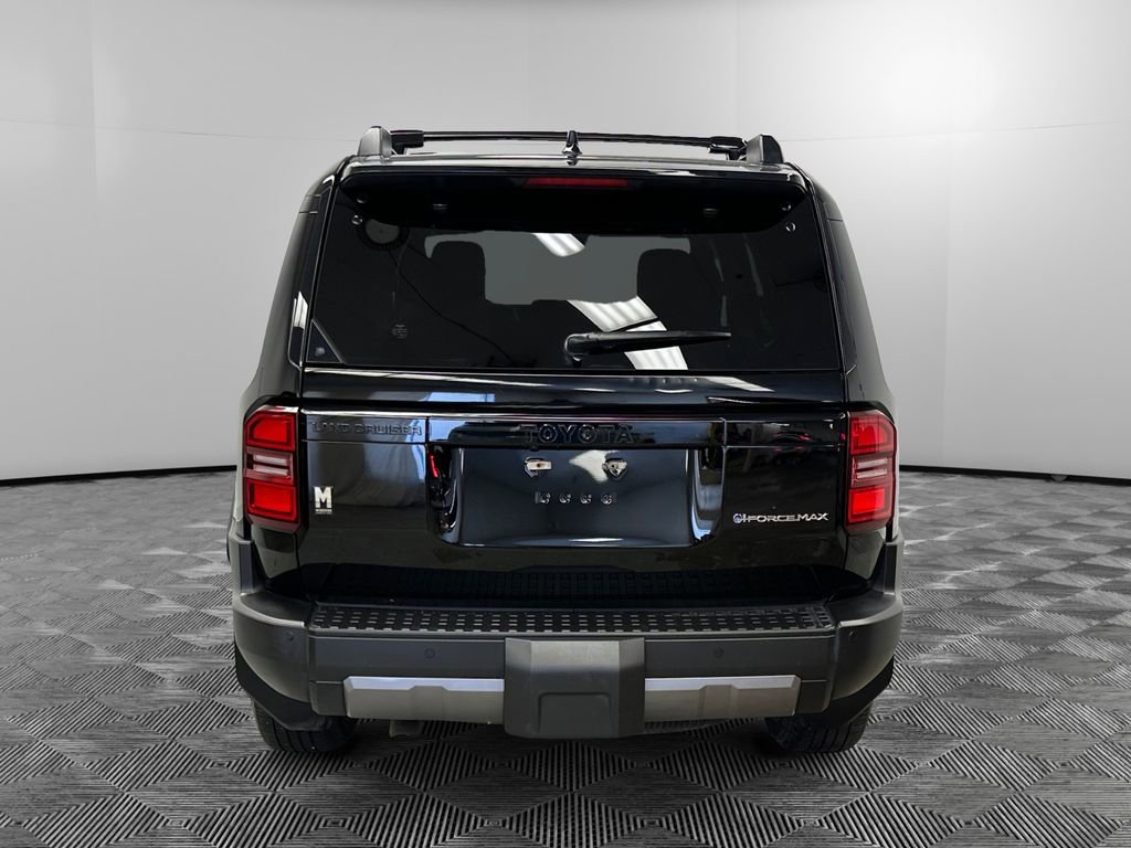 Used 2024 Toyota Land Cruiser w/ Premium Package image 4
