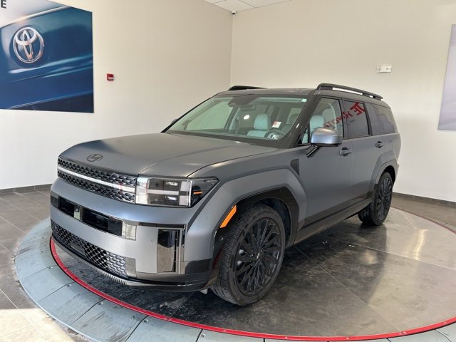 Used 2025 Hyundai Santa Fe Calligraphy image 2