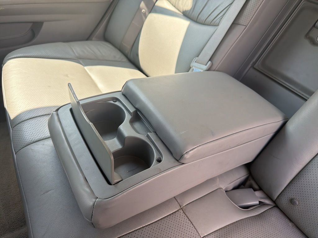 Used 2008 Toyota Avalon Limited FWD image 31