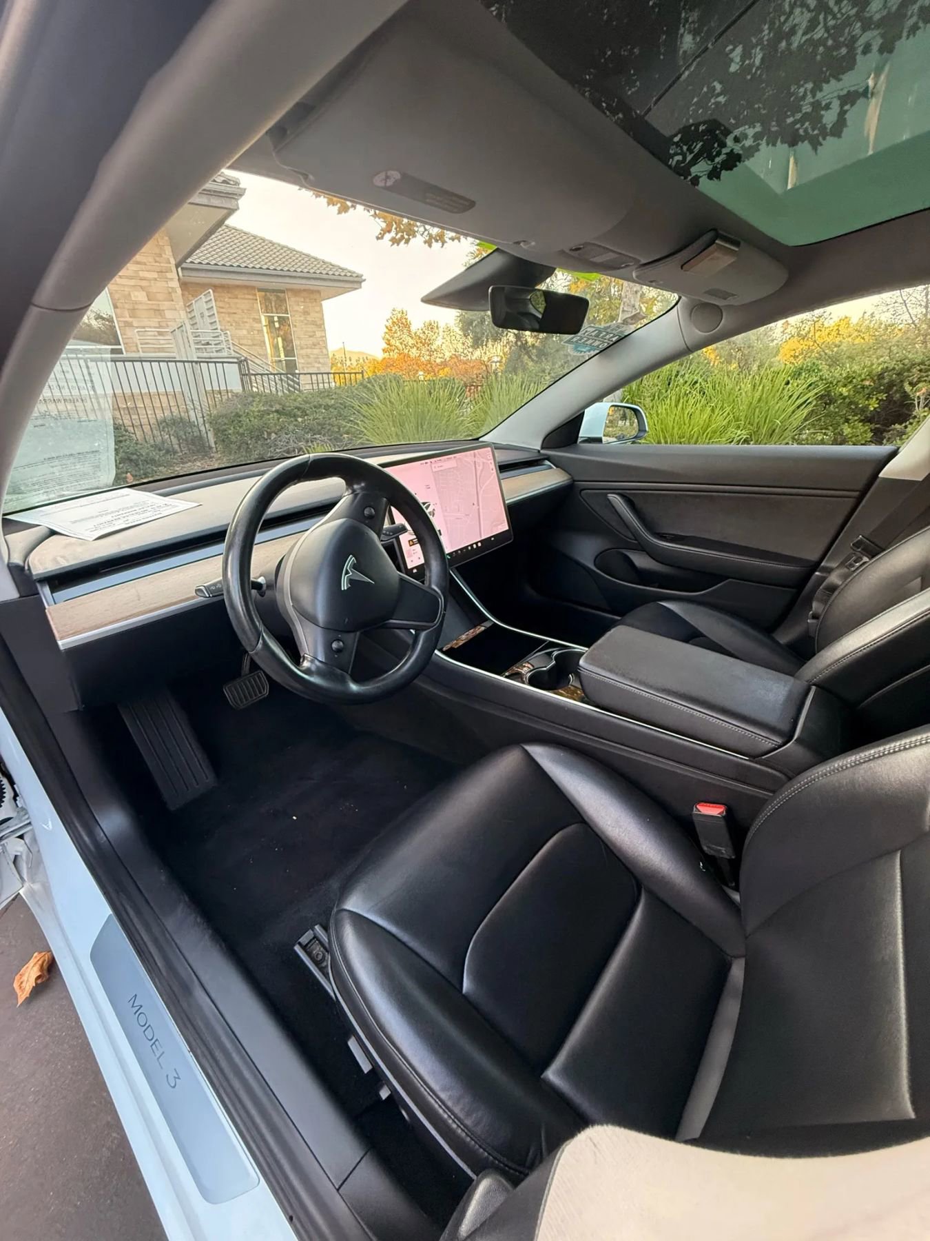 Used 2018 Tesla Model 3 Long Range image 11