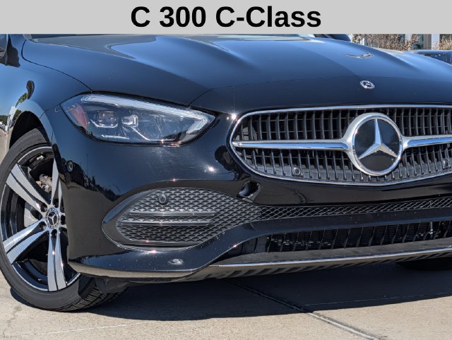 Used 2023 Mercedes-Benz C 300 Sedan image 3