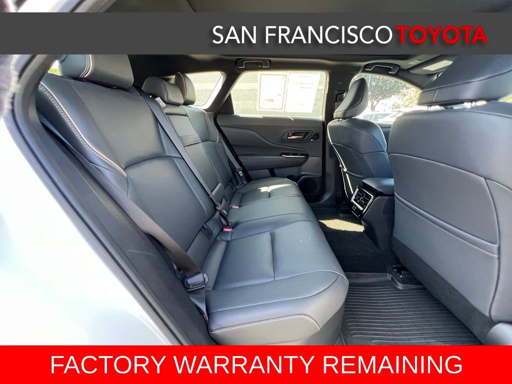 Certified 2025 Toyota Crown Signia image 19