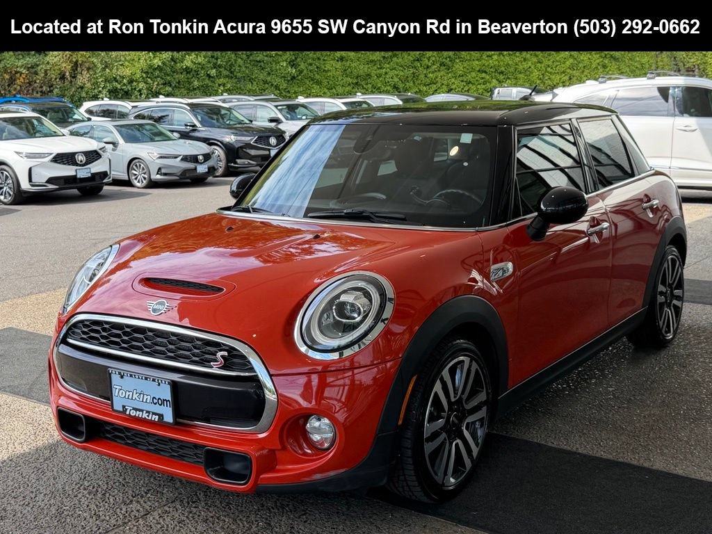 Used 2019 MINI Cooper S w/ Signature Upholstery Package FWD image 4