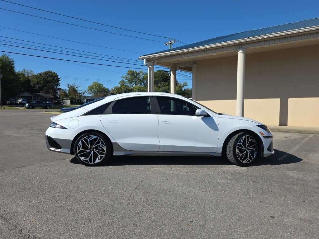 Certified 2025 Hyundai Ioniq 6 SEL image 9