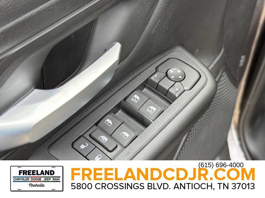 New 2026 RAM 1500 Express AWD/4WD image 17