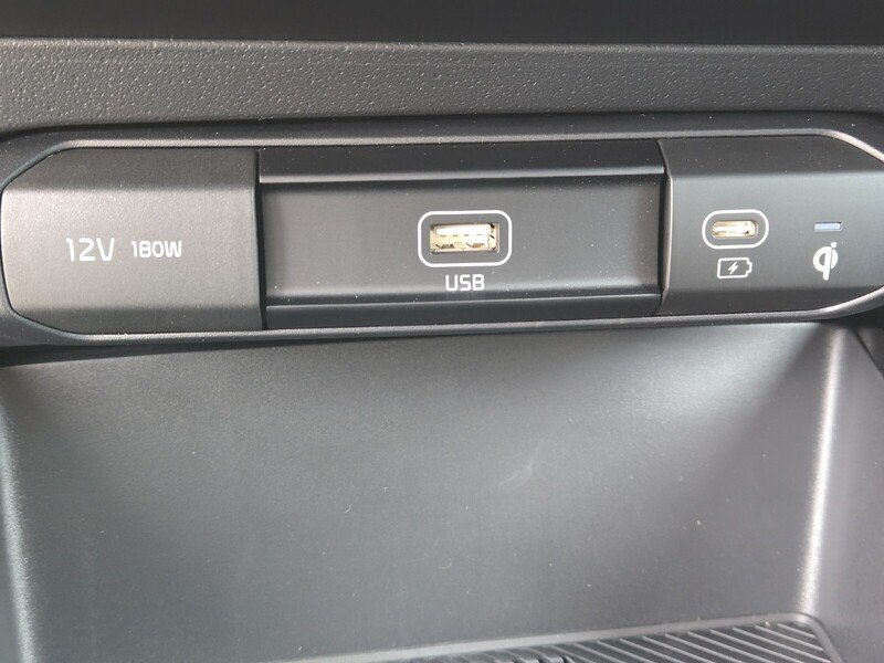New 2026 Kia Niro EX FWD image 14