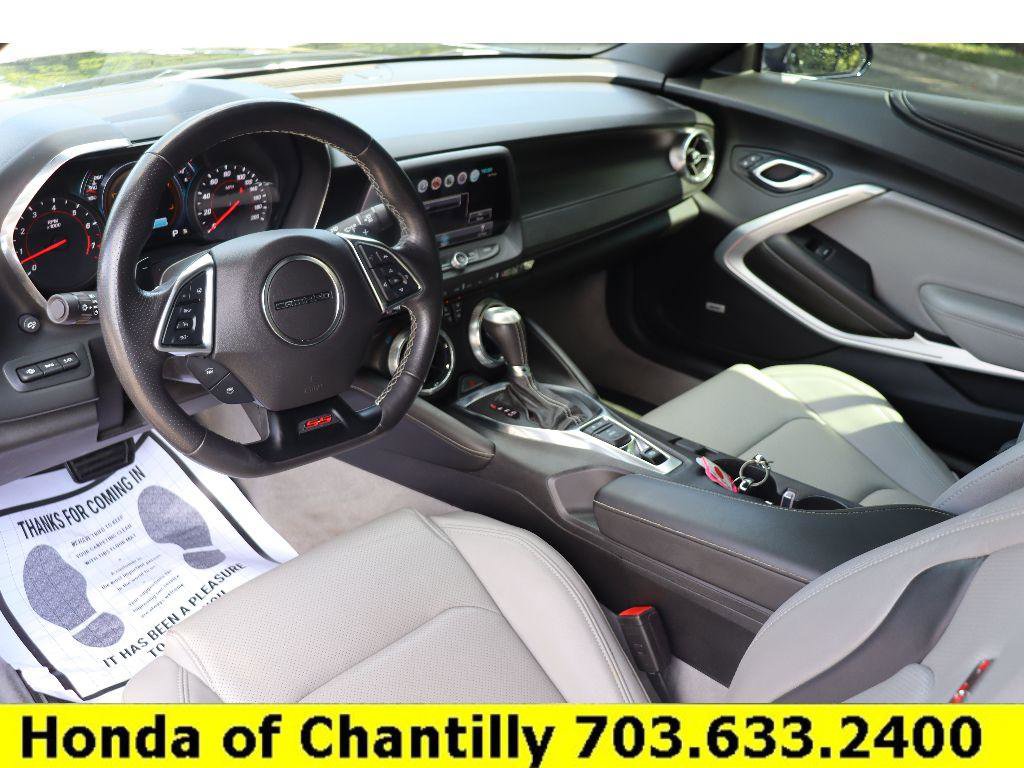 Used 2018 Chevrolet Camaro SS image 23