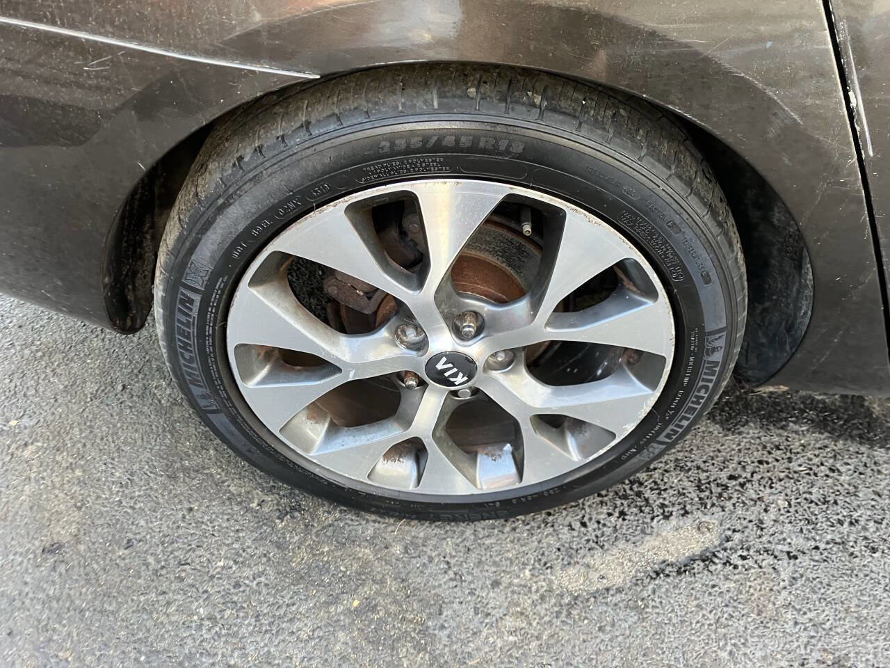 Used 2009 Kia Rondo LX image 10