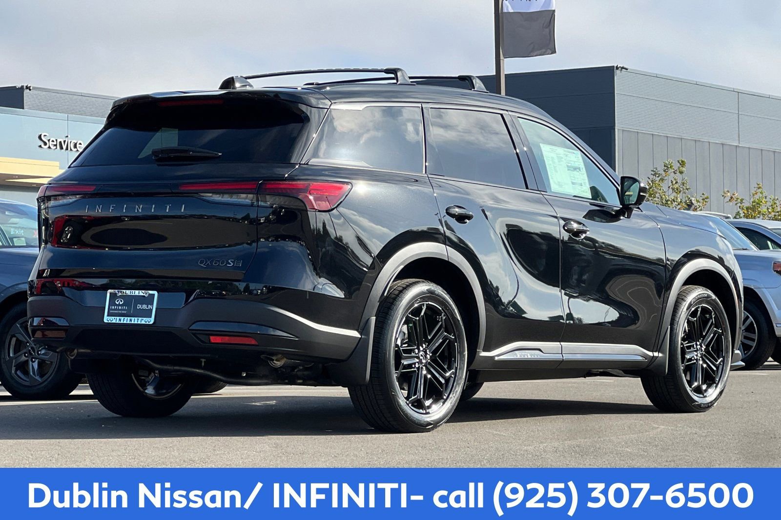 New 2026 INFINITI QX60 Sport w/ Dark Cargo Package AWD/4WD image 5