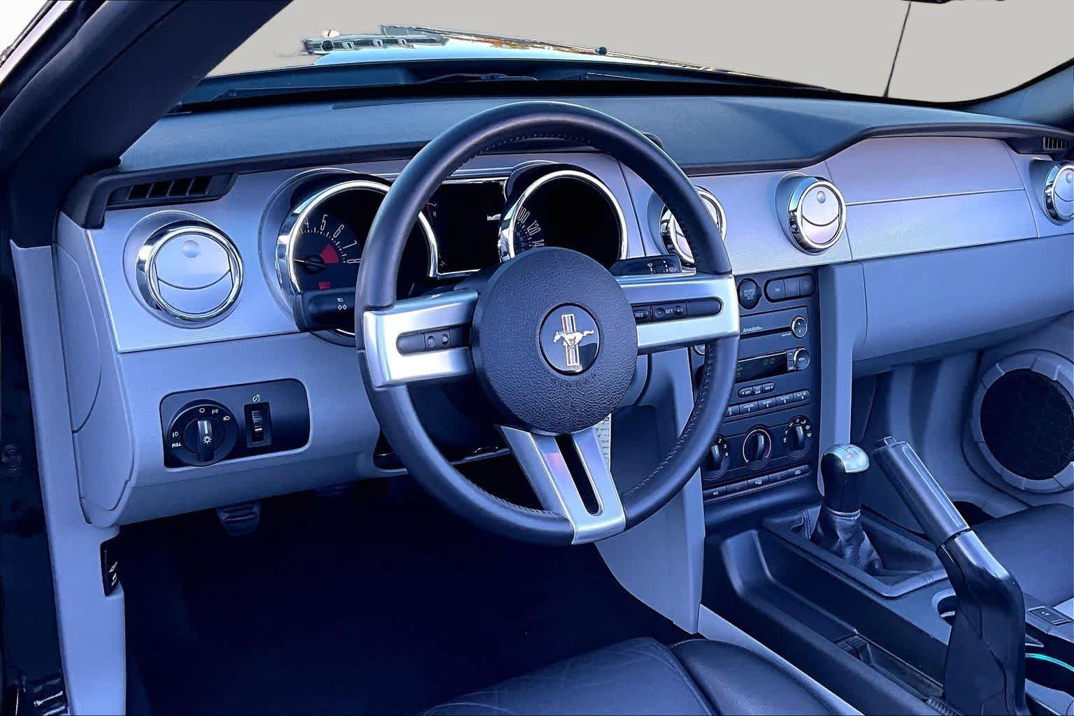 Used 2008 Ford Mustang GT Premium RWD image 15
