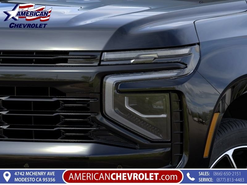 New 2026 Chevrolet Suburban RST w/ RST Capability Package AWD/4WD image 9