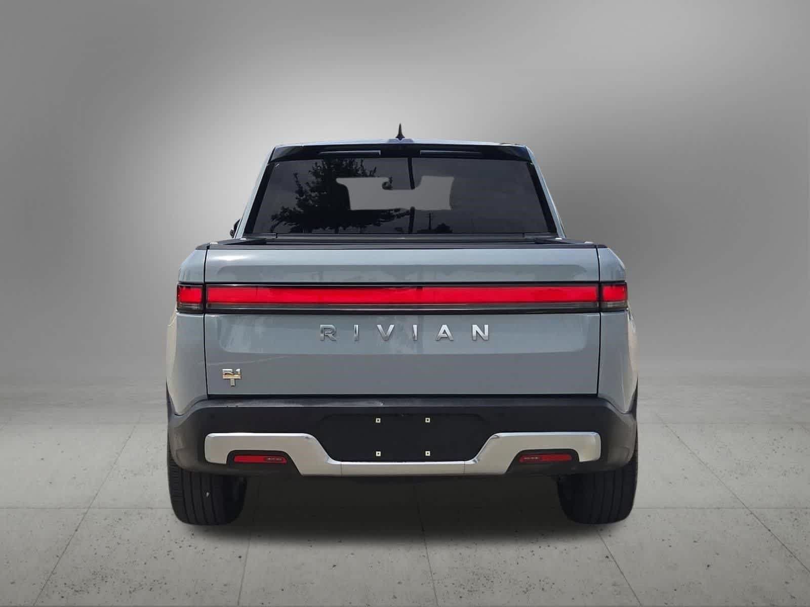 Used 2022 Rivian R1T Adventure AWD/4WD image 5