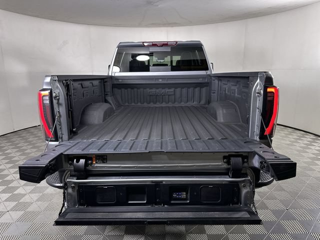 Used 2025 GMC Sierra 2500 AT4X AWD/4WD image 27