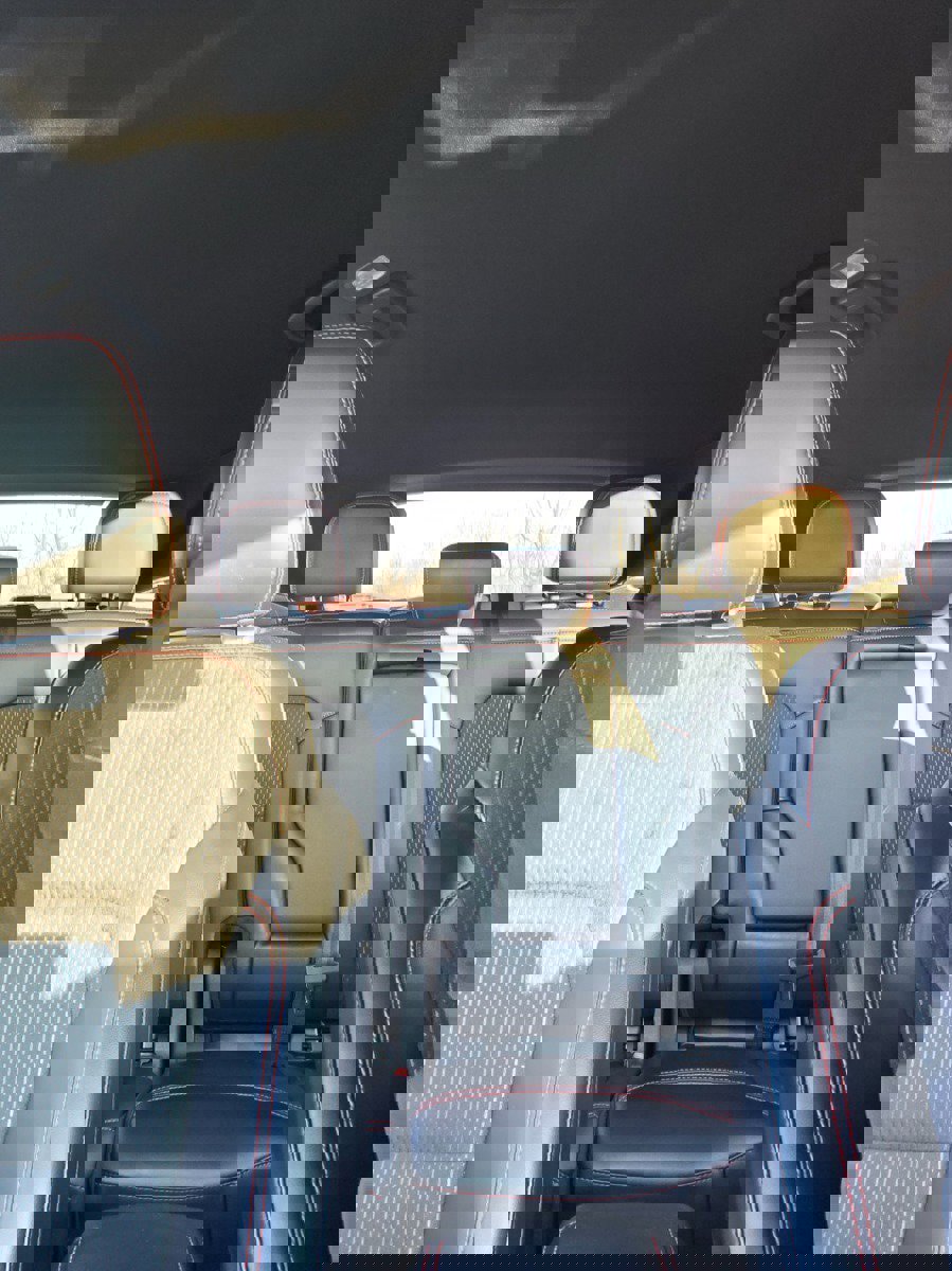 Used 2025 Ford Escape ST-Line w/ Equipment Group 301A image 19