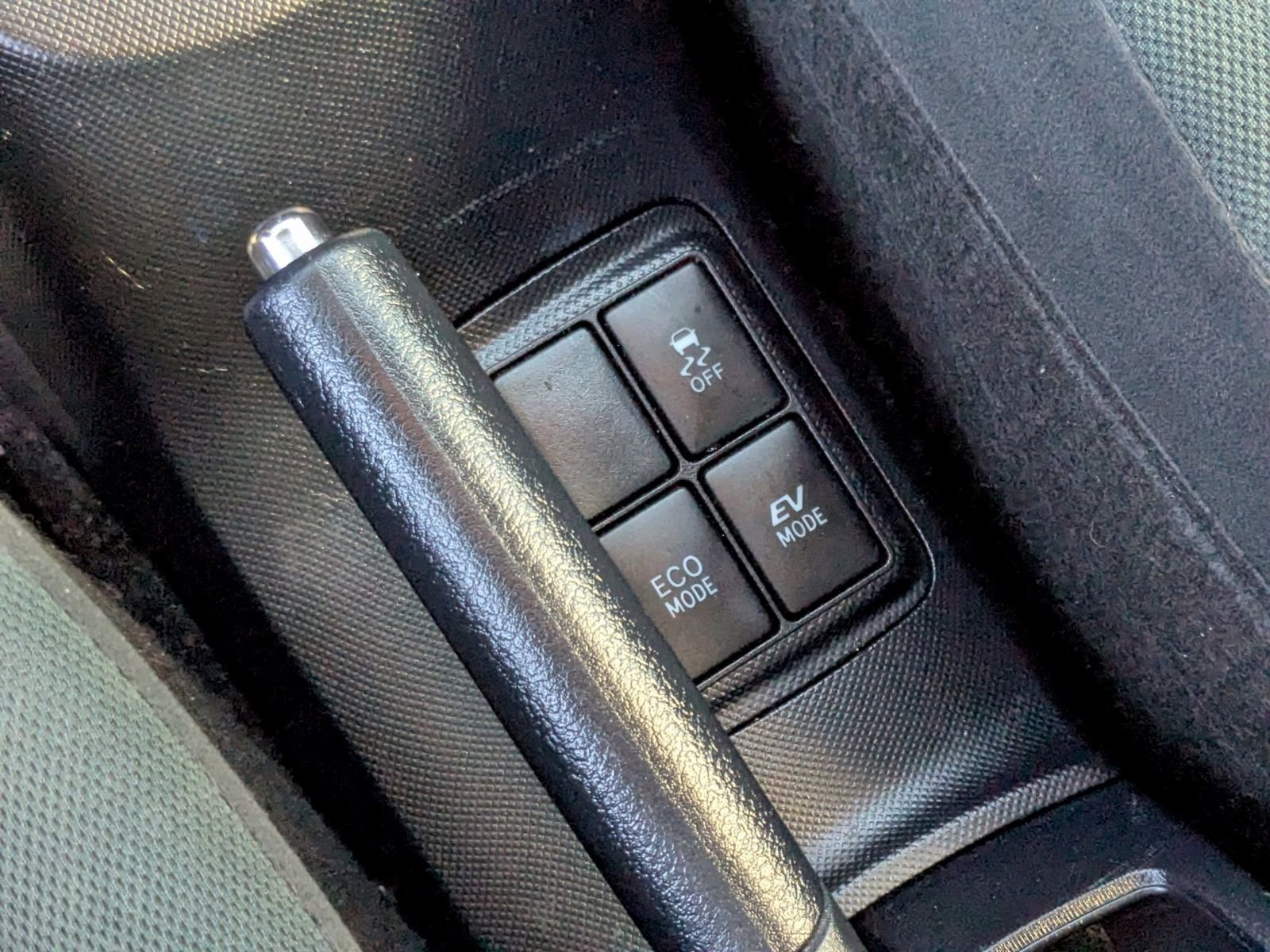 Used 2016 Toyota Prius C Two FWD image 15