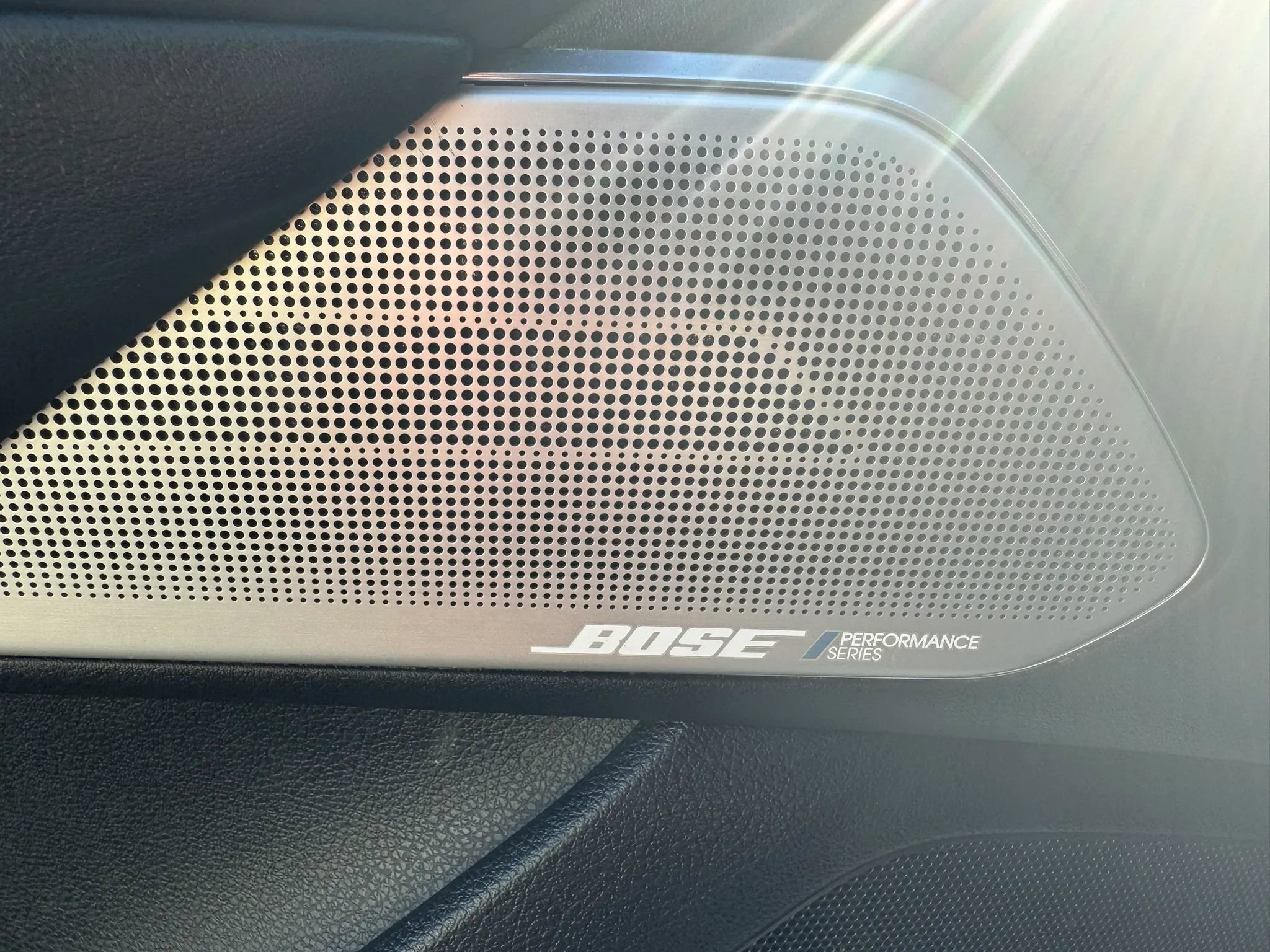 Used 2017 INFINITI Q60 3.0t w/ Premium Plus Package 3.0T AWD/4WD image 19