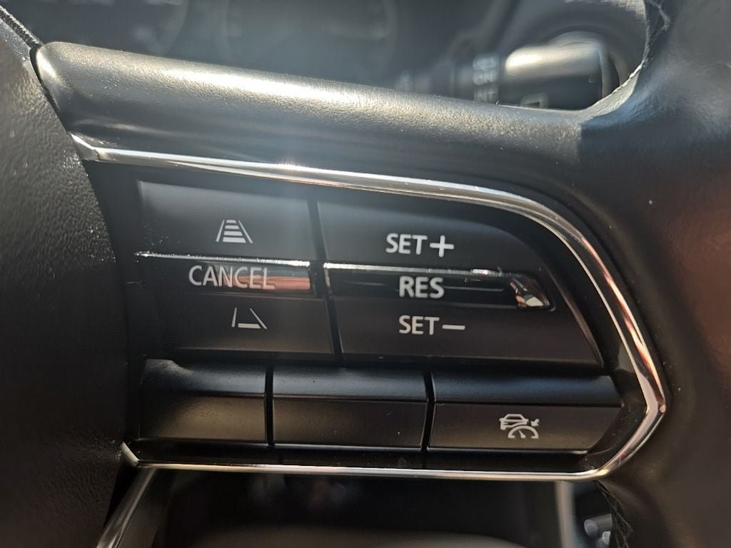 Used 2025 MAZDA CX-90 3.3 Turbo w/ Preferred Package AWD/4WD image 16