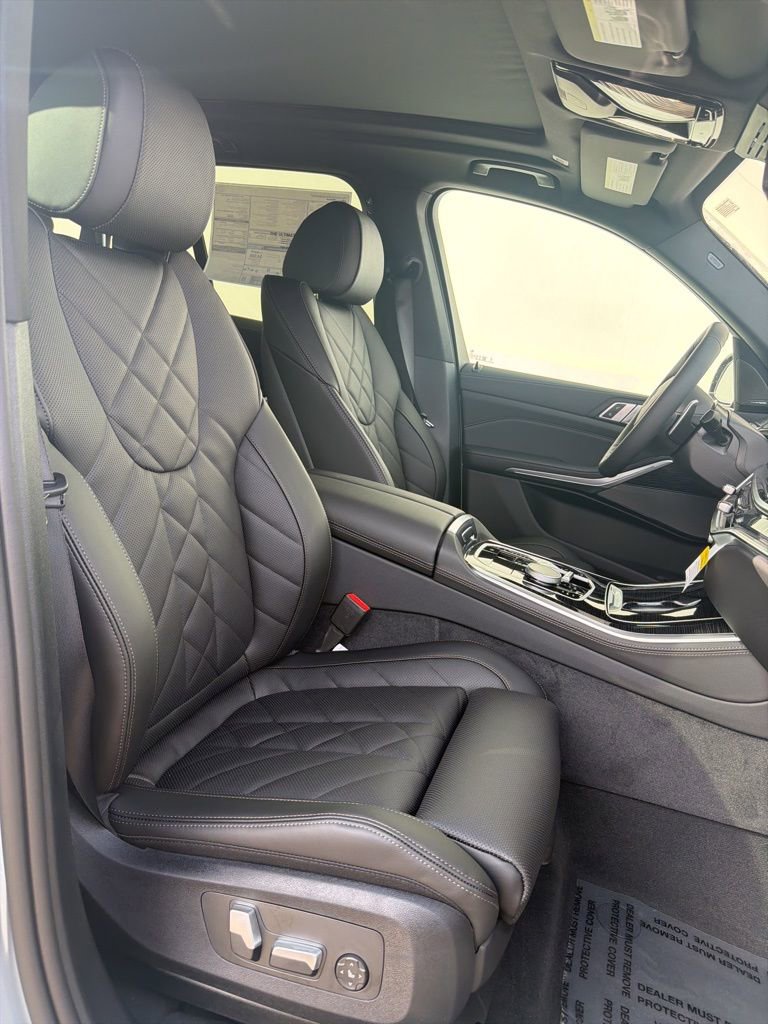 New 2026 BMW X5 xDrive40i w/ M Sport Package image 23