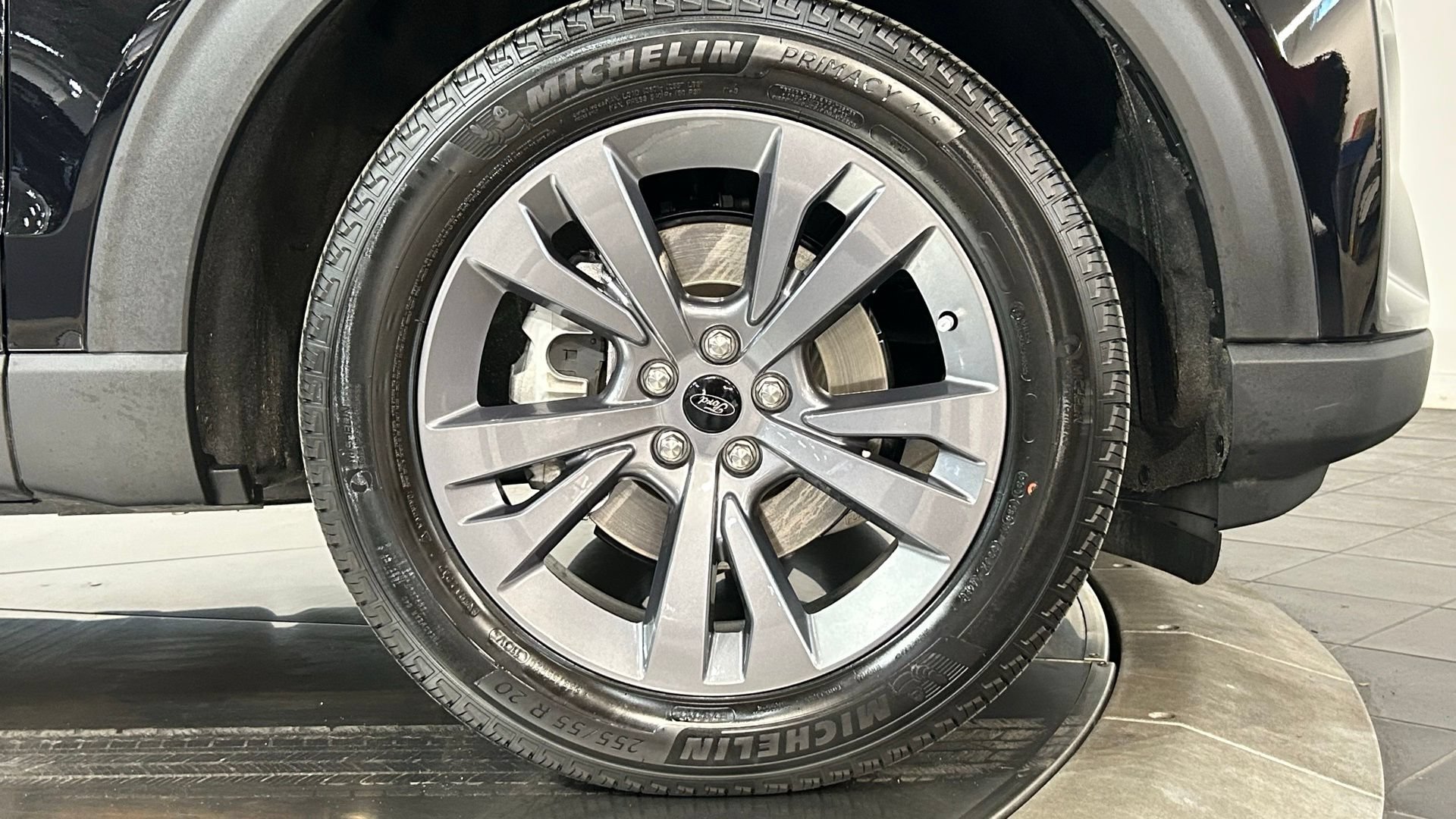 New 2026 Ford Explorer Active w/ Active Comfort Package AWD/4WD image 25