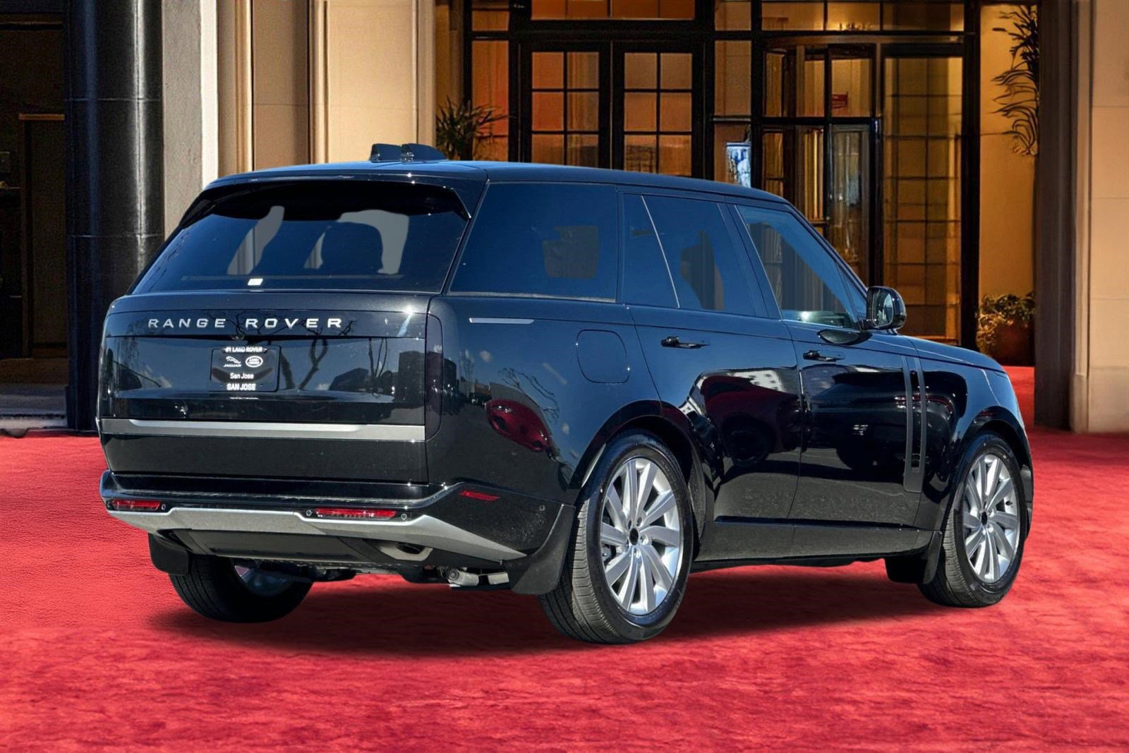 New 2026 Land Rover Range Rover SE AWD/4WD image 8