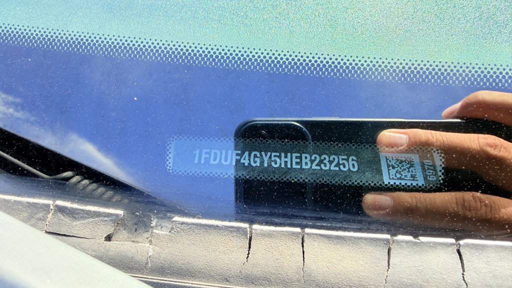 Used 2017 Ford F450 XL w/ Power Equipment Group RWD image 21