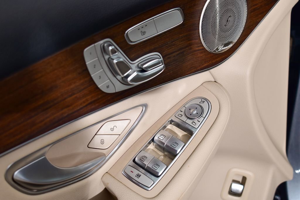 Certified 2021 Mercedes-Benz GLC 300 GLC 300 image 11