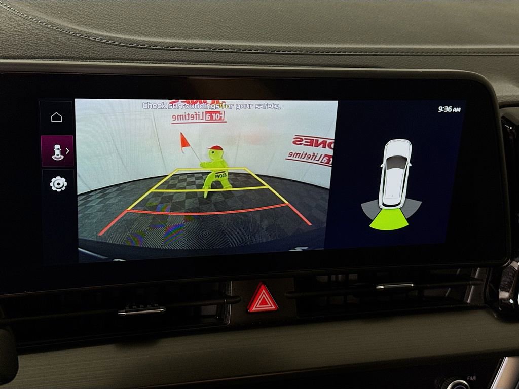 Used 2024 Kia Sportage EX w/ EX Premium Package image 6