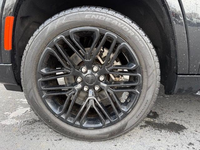 Used 2022 Jeep Wagoneer Series III image 27