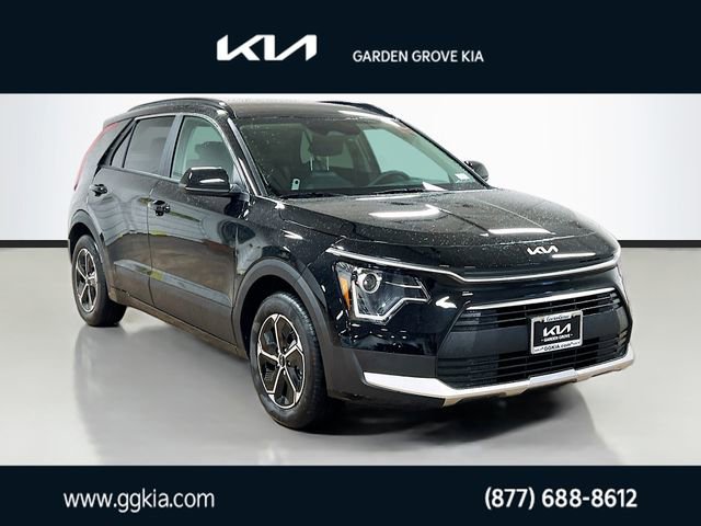 New 2026 Kia Niro LX image 1