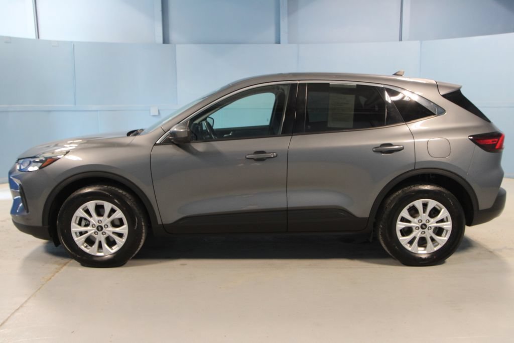 Used 2024 Ford Escape Active w/ Tech Pack #2 AWD/4WD image 26
