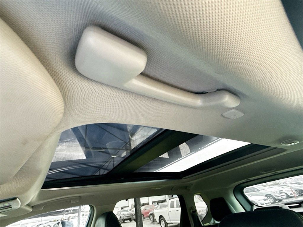 Used 2023 Nissan Rogue Platinum w/ Platinum Premium Package image 24