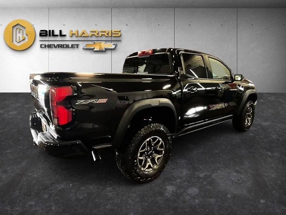 New 2026 Chevrolet Colorado ZR2 w/ Technology Package AWD/4WD image 2