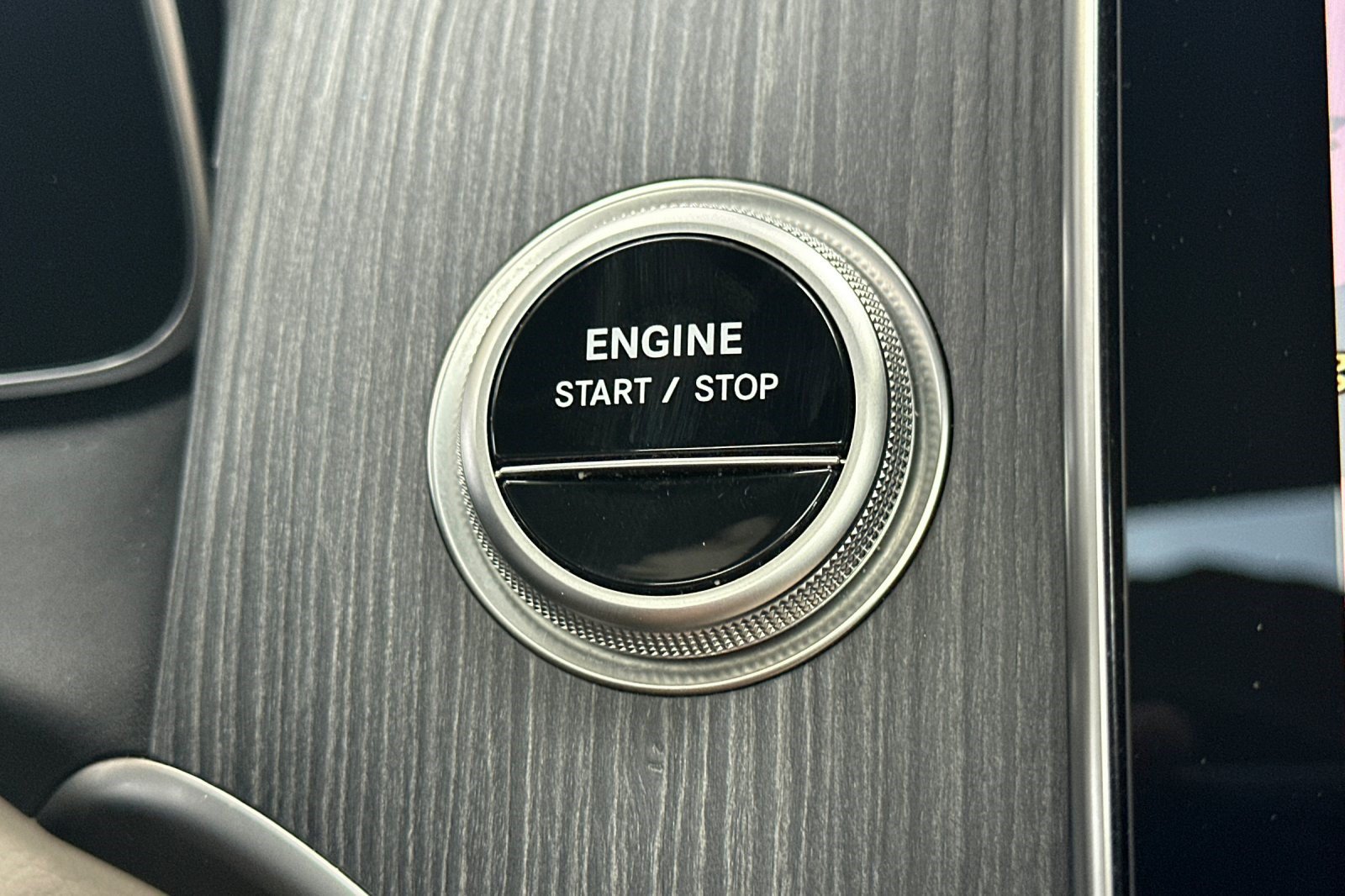 Certified 2025 Mercedes-Benz GLC 350e 4MATIC image 18