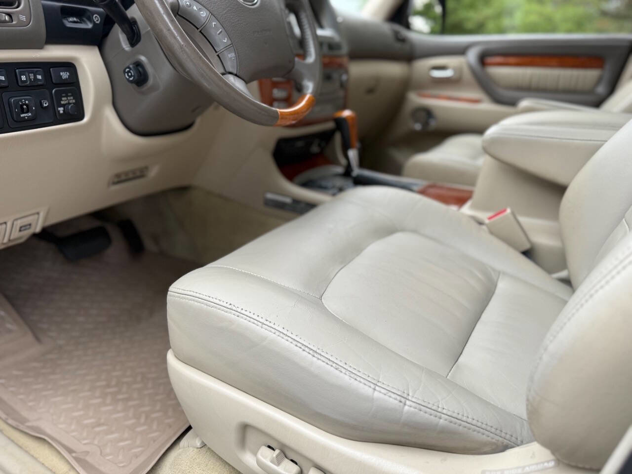 Used 2003 Lexus LX 470 4WD image 18